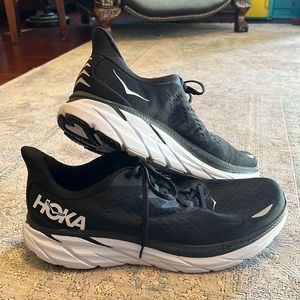 HOKA Clifton 8 Men’s size 15 LIKE NEW!